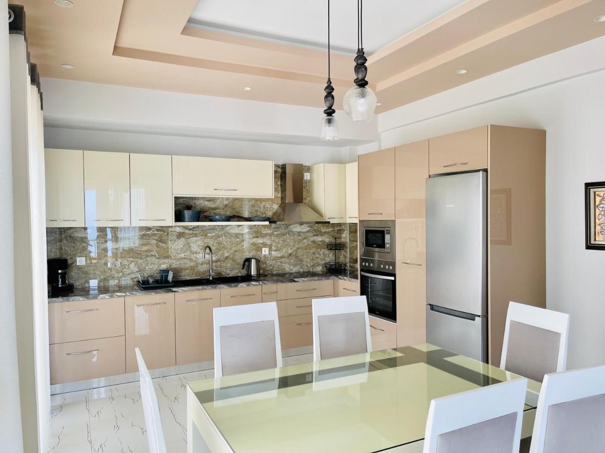 Jb Apartments Sarande Exterior photo