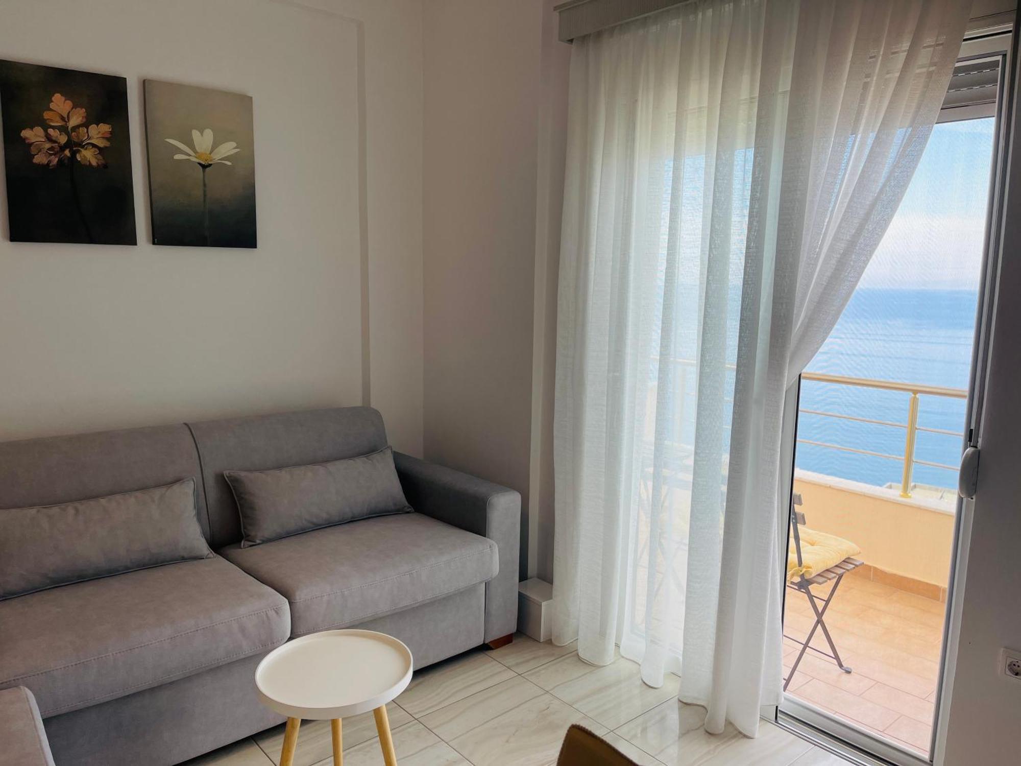 Jb Apartments Sarande Exterior photo