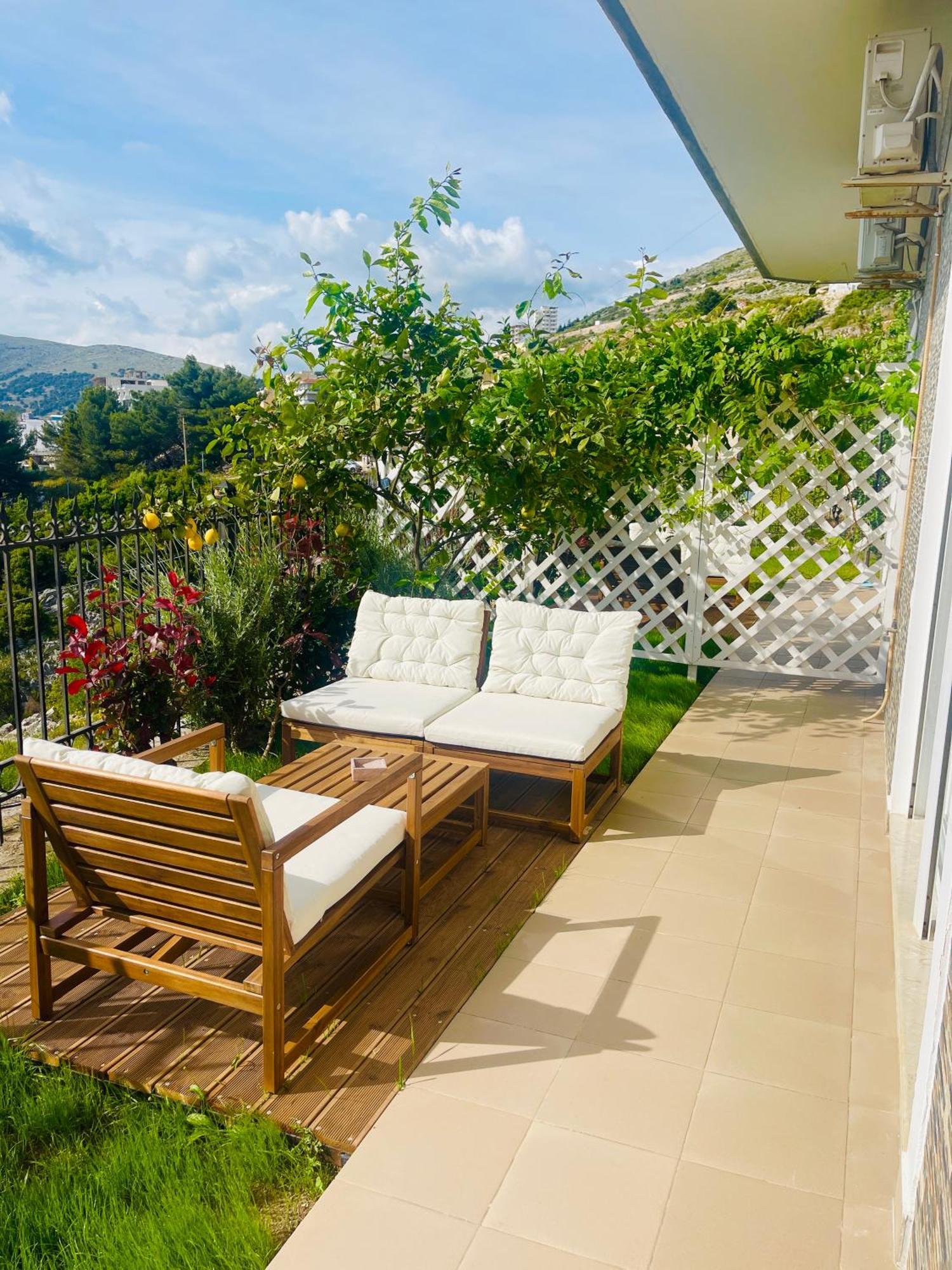 Jb Apartments Sarande Exterior photo
